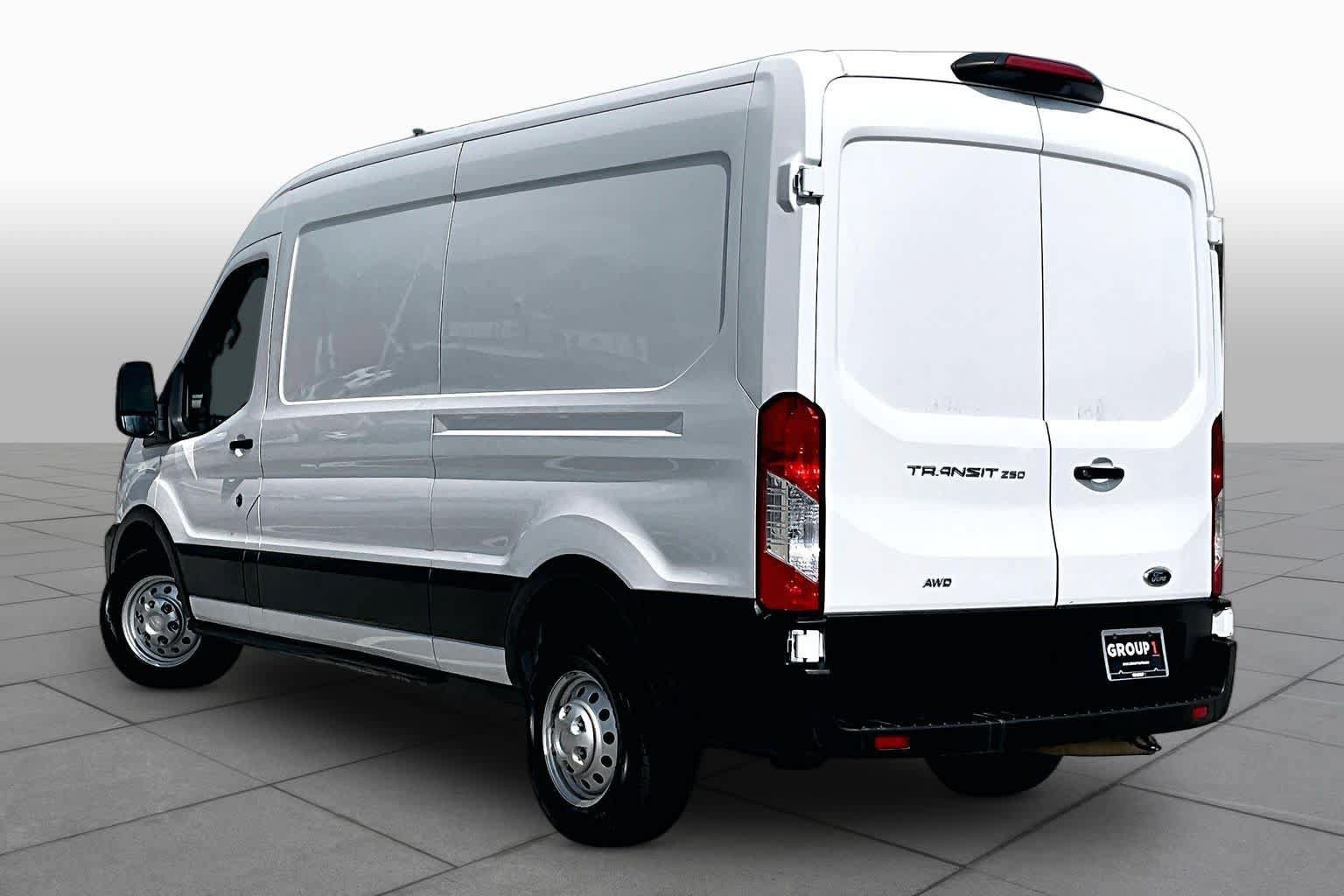 Used 2023 Ford Transit 250 Medium Roof AWD image 12