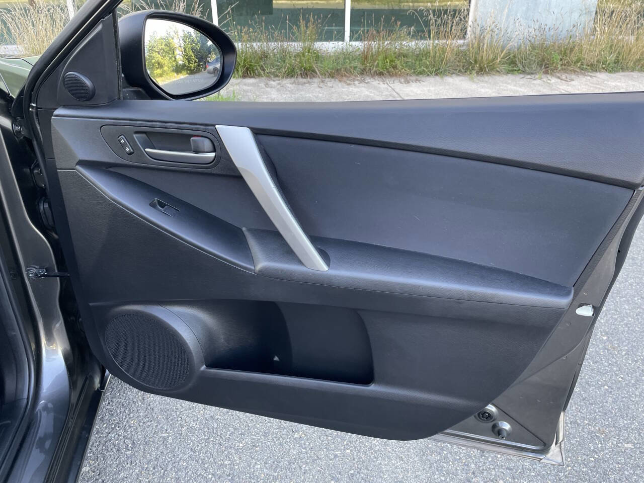 Used 2010 MAZDA MAZDA3 s Sport image 21