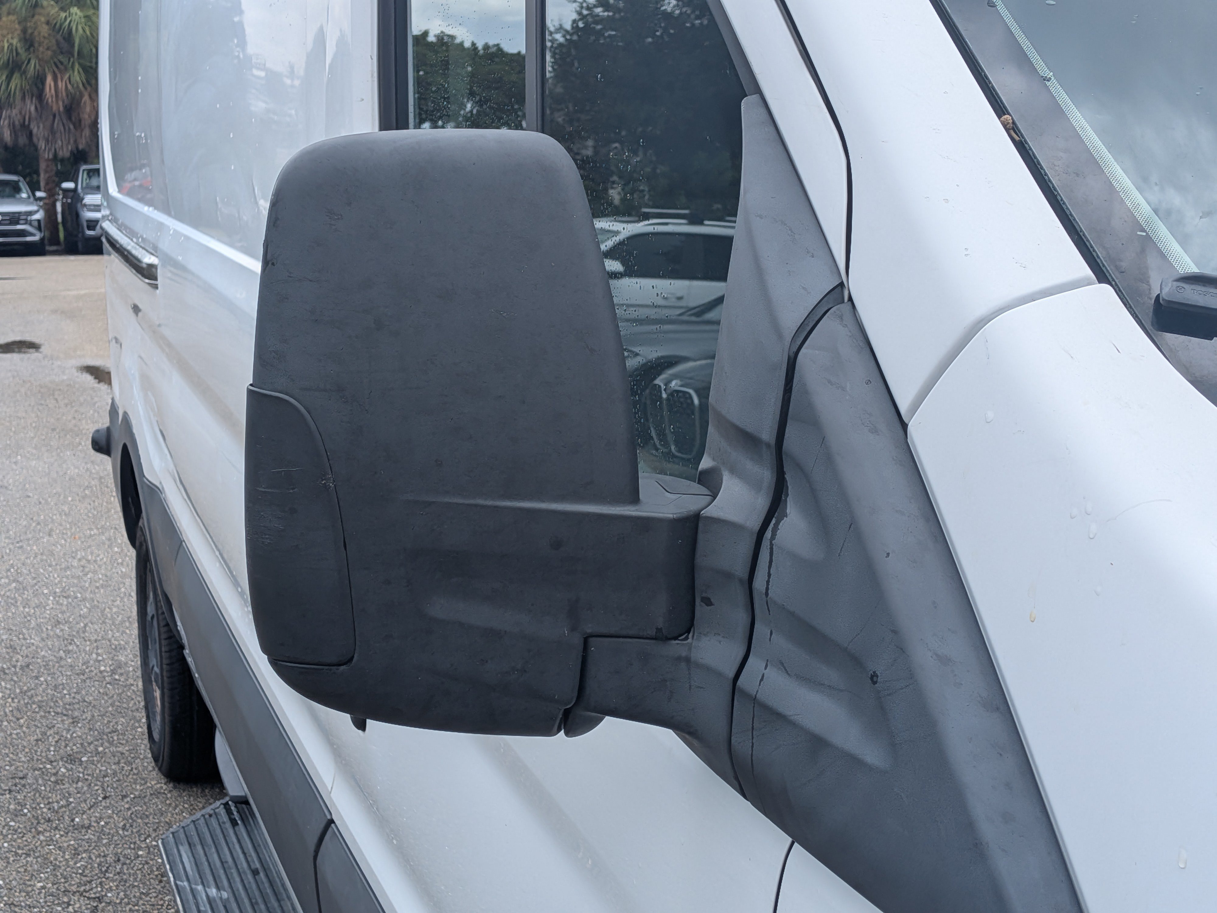 Used 2018 Ford Transit 250 148 Medium Roof RWD image 12
