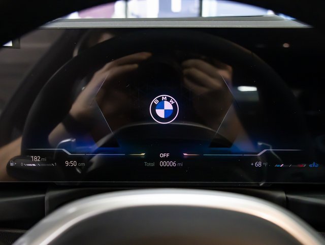 New 2026 BMW 430i xDrive w/ M Sport Package image 17