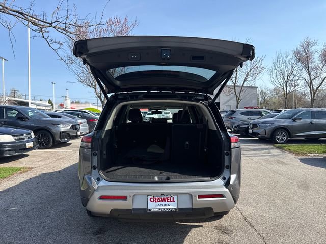 Used 2022 Nissan Pathfinder SL image 9