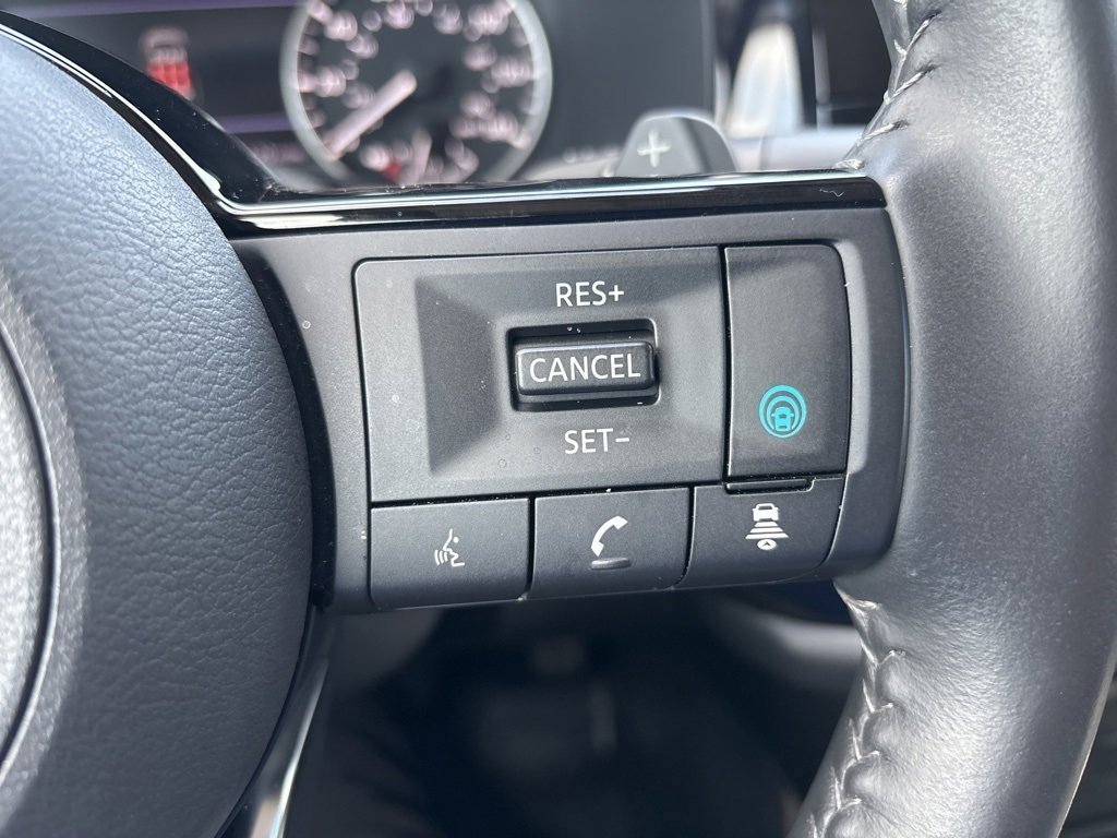 Used 2024 Nissan Pathfinder SL w/ Cargo Package image 27