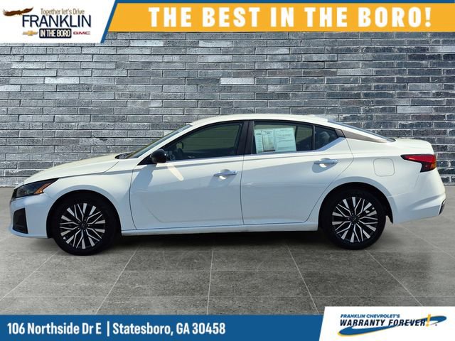 Used 2025 Nissan Altima 2.5 SV FWD video 2