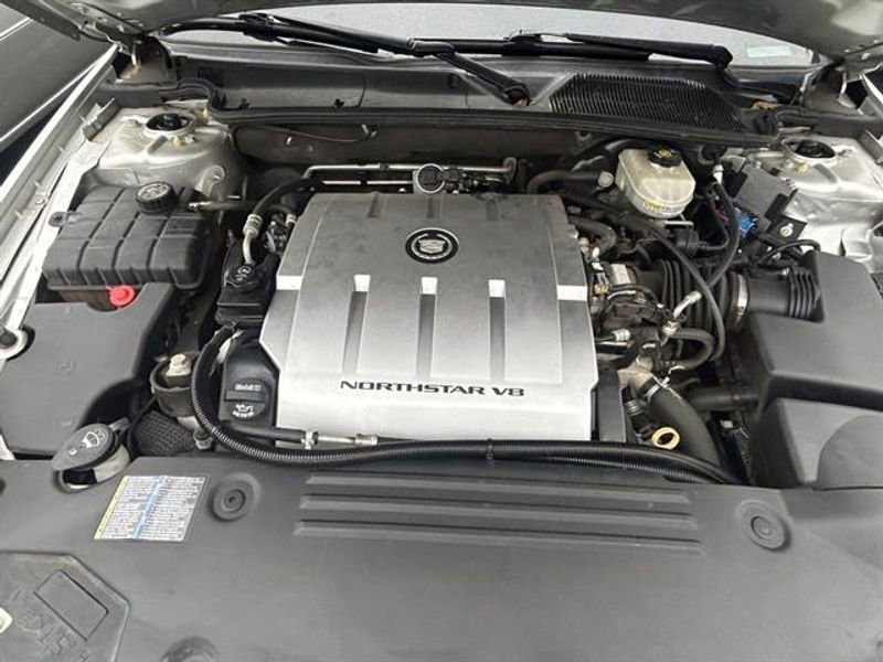 Used 2010 Cadillac DTS Funeral Coach image 28