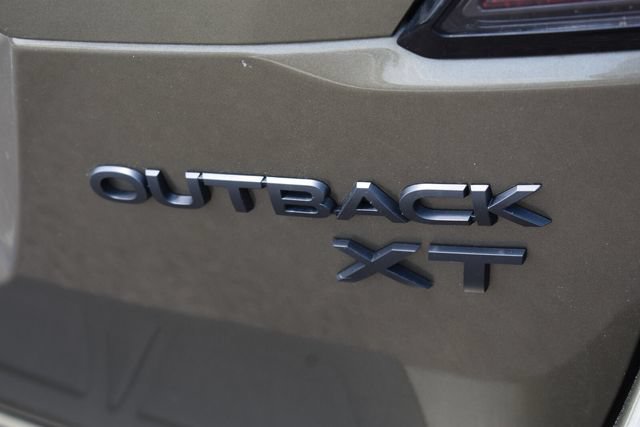 Used 2020 Subaru Outback Onyx Edition XT w/ Popular Package #2 AWD/4WD image 12