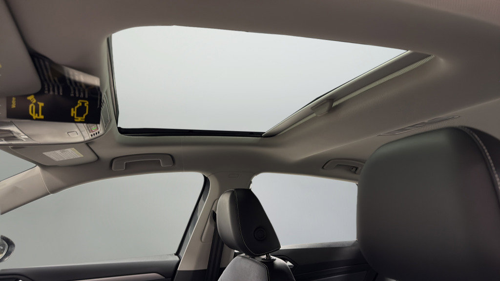 New 2026 Volkswagen Jetta SE image 18