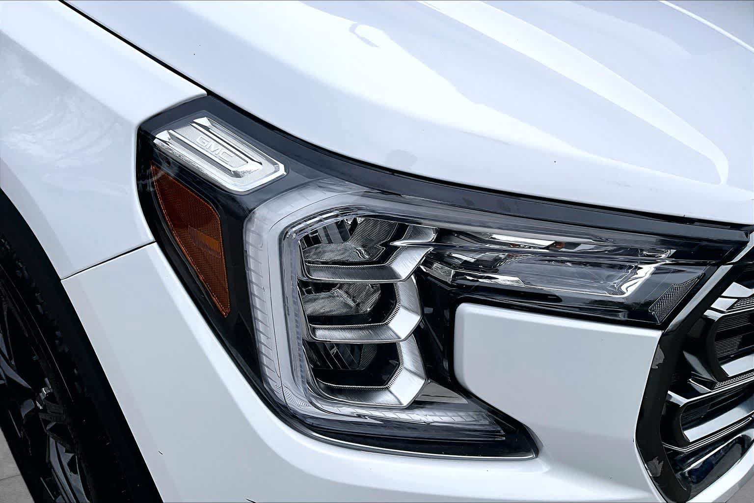 Used 2023 GMC Terrain AT4 w/ Infotainment Package II AWD/4WD image 26