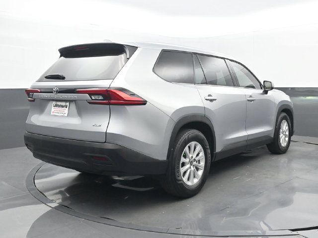 Used 2024 Toyota Grand Highlander FWD image 21