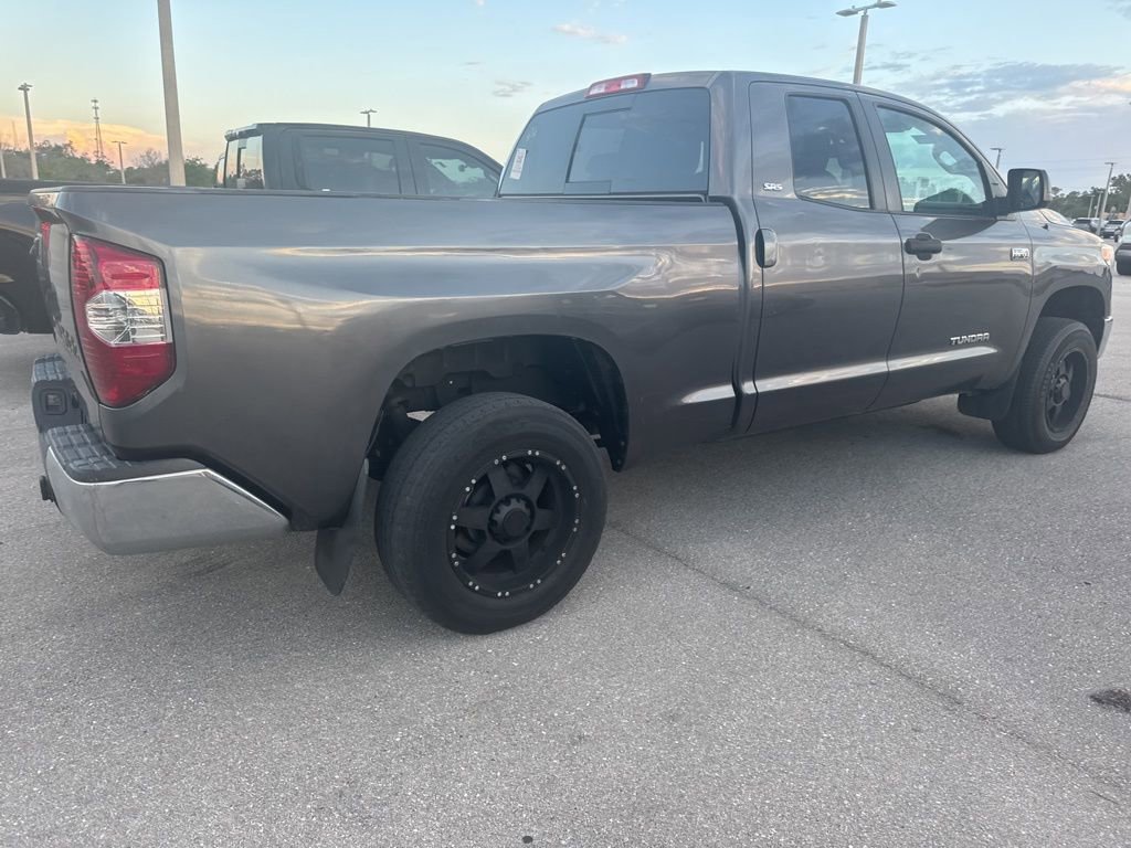 Used 2015 Toyota Tundra SR5 w/ SR5 Upgrade Package RWD image 2