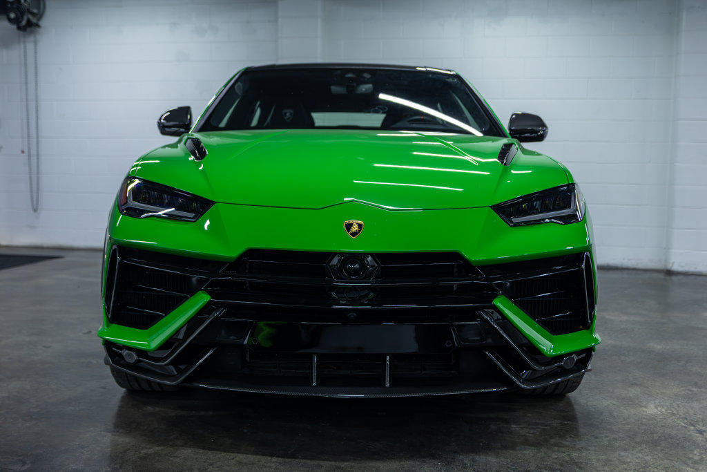 Used 2023 Lamborghini Urus Performante AWD/4WD image 8