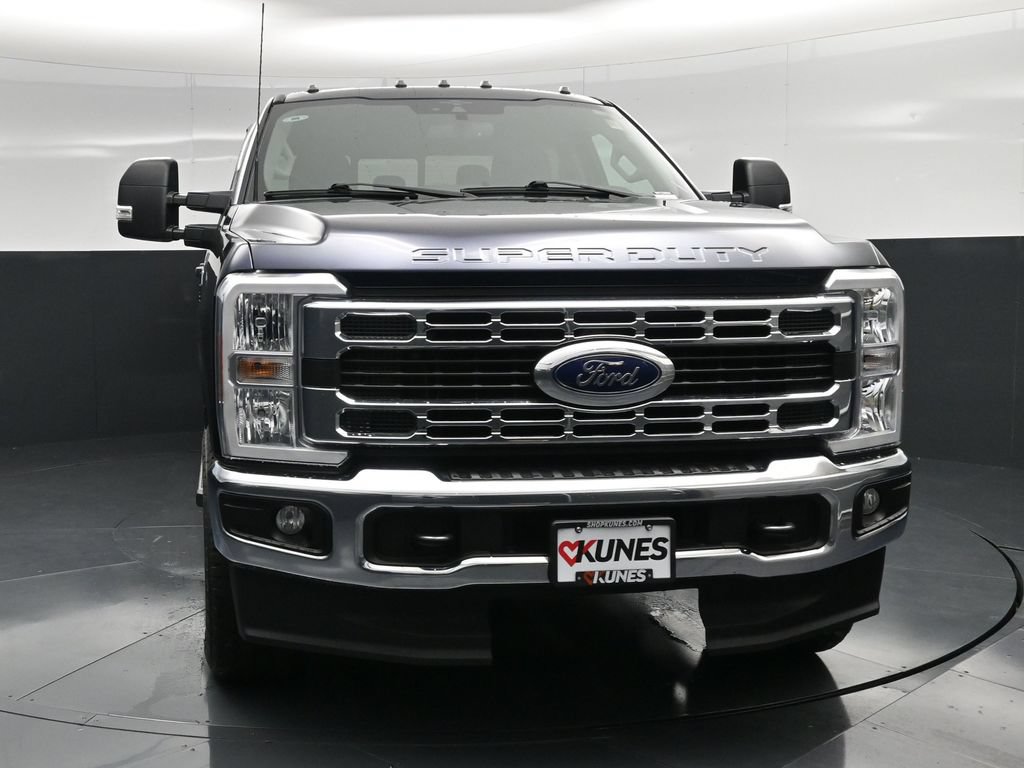 Certified 2023 Ford F250 XLT w/ FX4 Off-Road Package AWD/4WD image 5