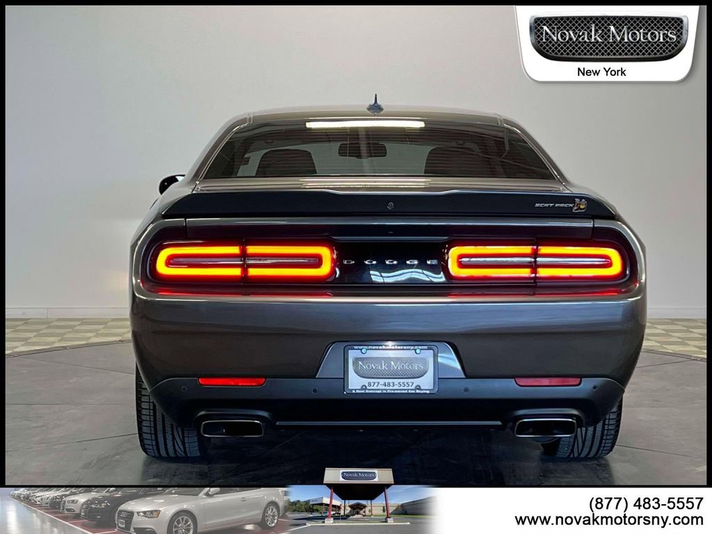 Used 2022 Dodge Challenger R/T Scat Pack w/ Plus Package RWD image 7