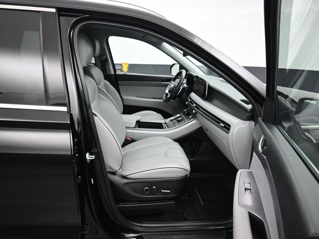 Used 2024 Hyundai Palisade SEL image 56