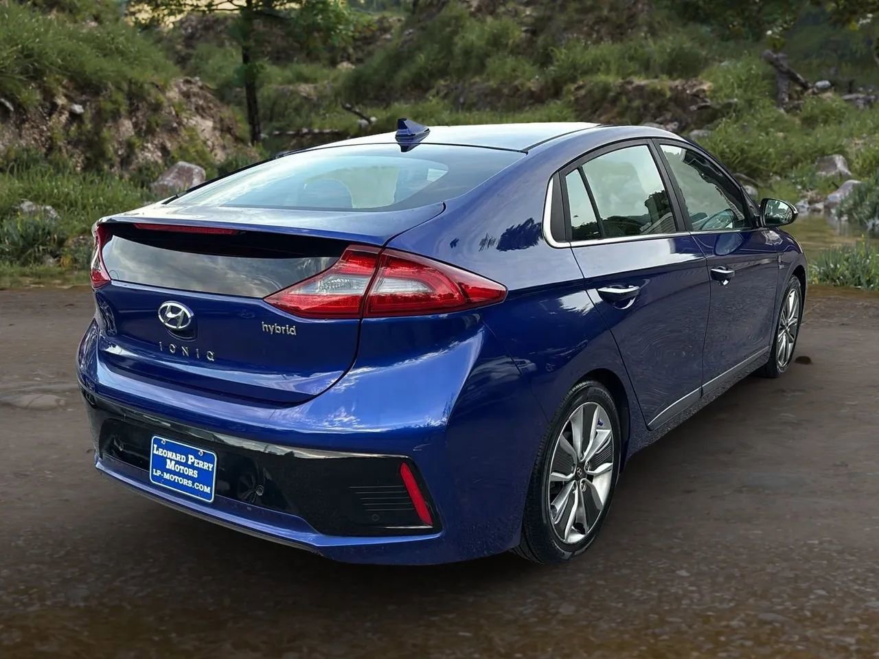 Used 2019 Hyundai Ioniq Limited w/ Ultimate Package 02 image 7
