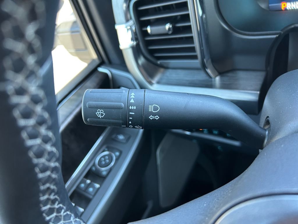 Used 2025 Ford F250 Lariat w/ Lariat Ultimate Package AWD/4WD image 23