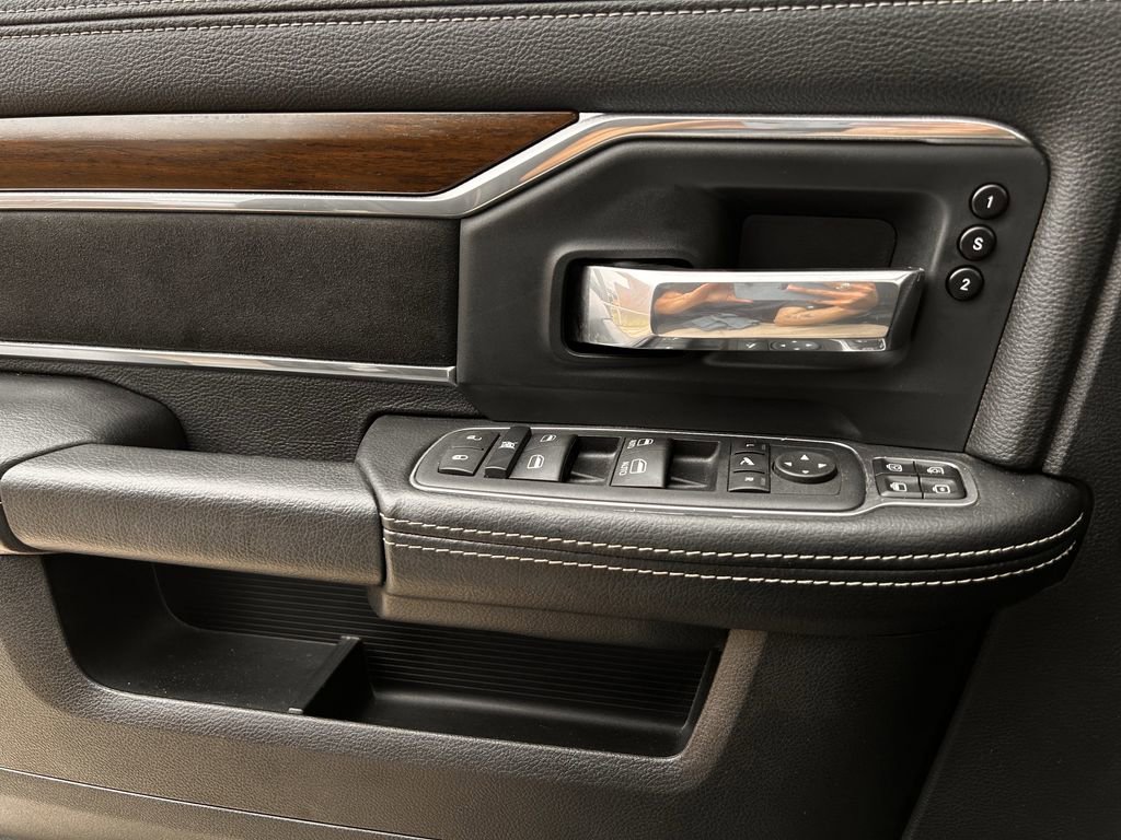 Used 2024 RAM 2500 Laramie image 27