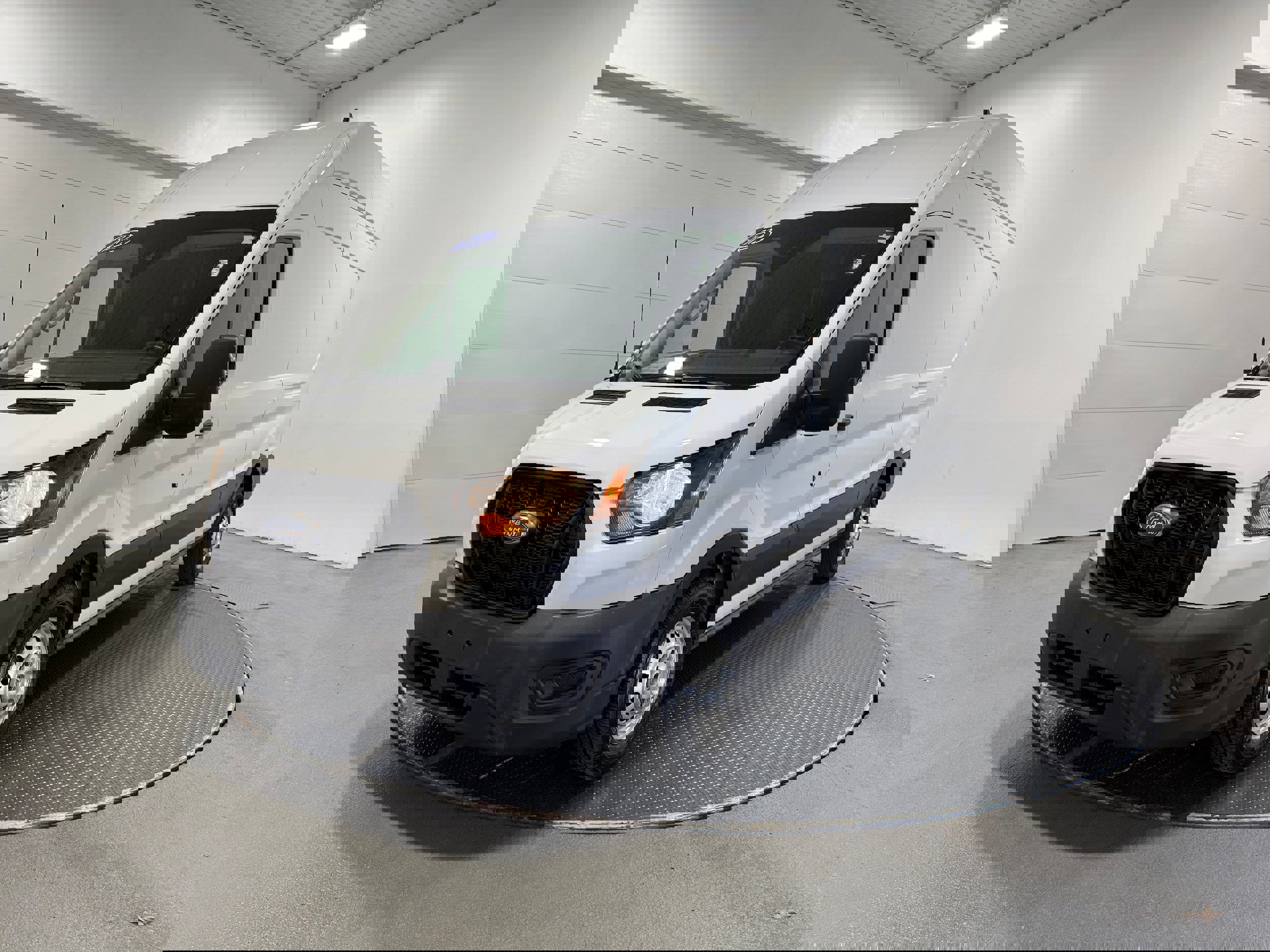Used 2022 Ford Transit 350 148 High Roof AWD w/ Load Area Protection Package image 11