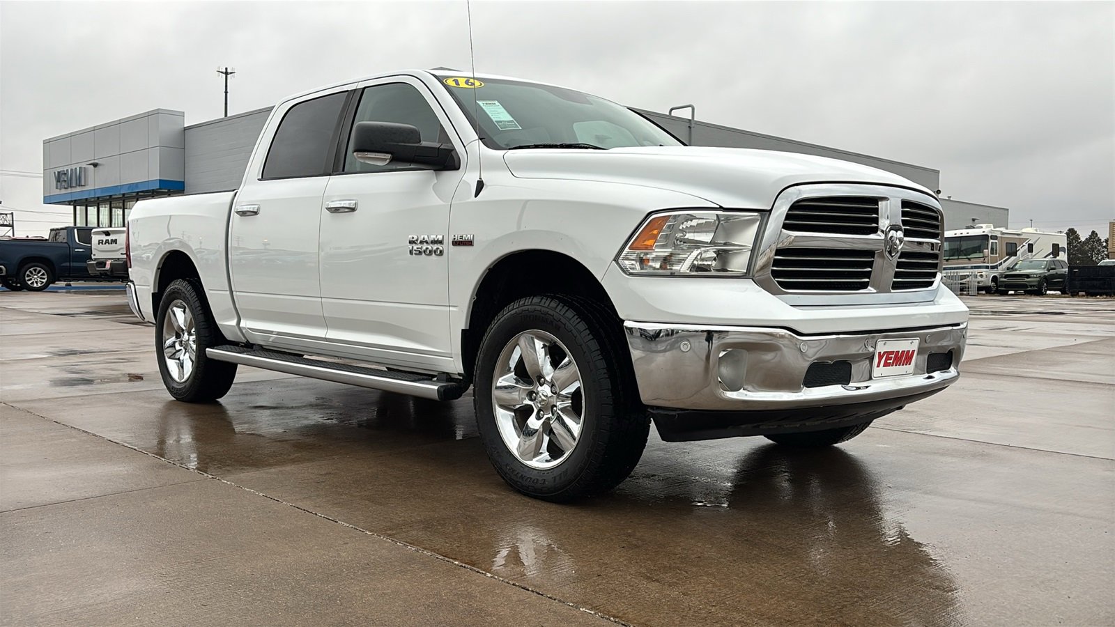 Used 2016 RAM 1500 Big Horn image 2