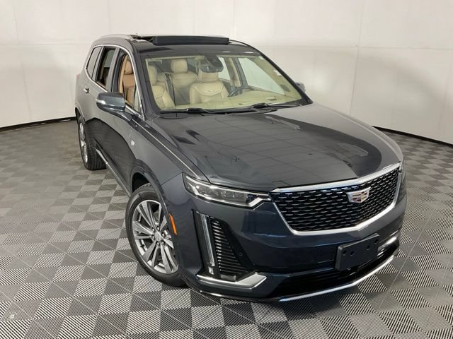 Used 2021 Cadillac XT6 Premium Luxury w/ Platinum Package AWD/4WD image 40