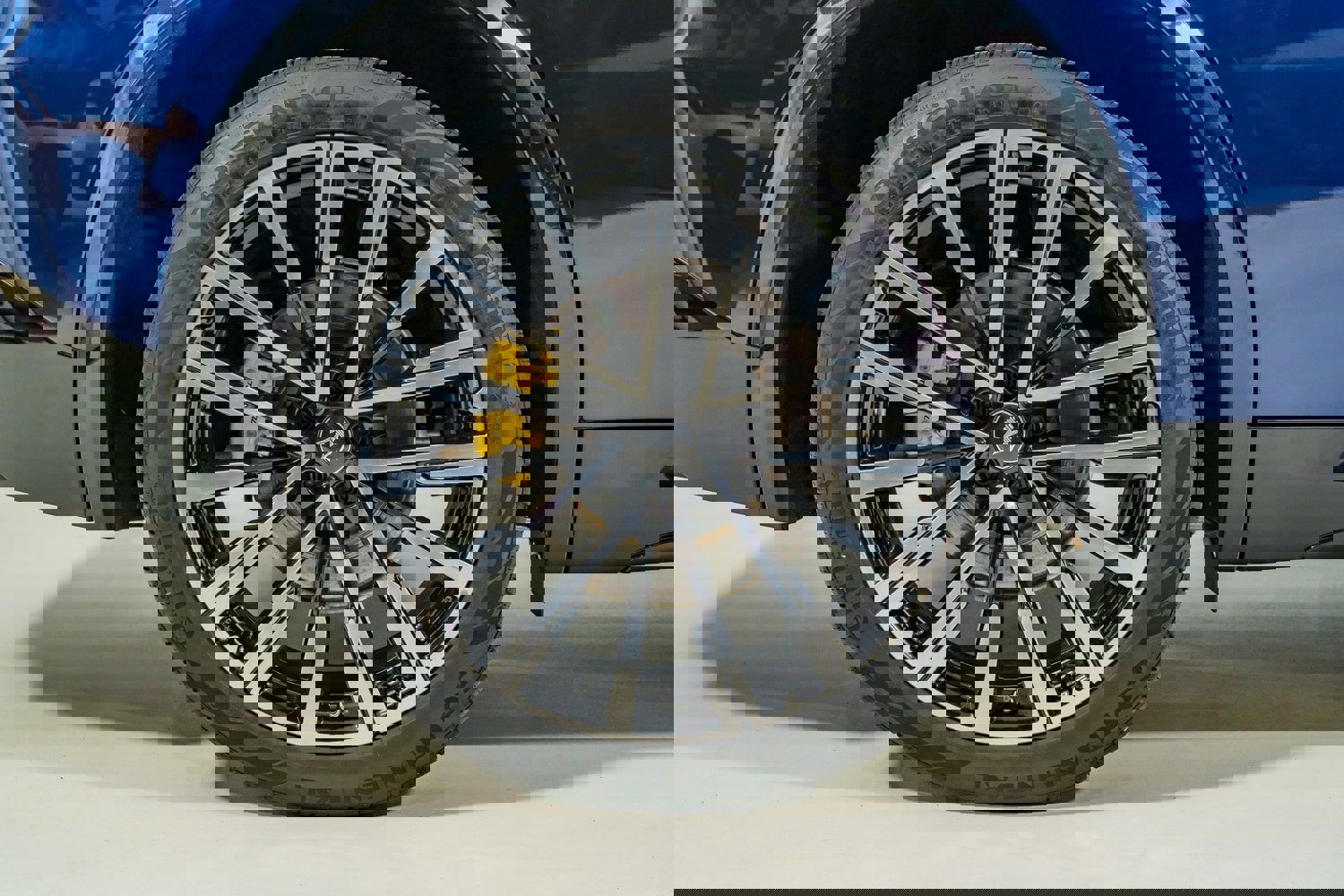 Used 2025 Maserati Grecale Modena image 15