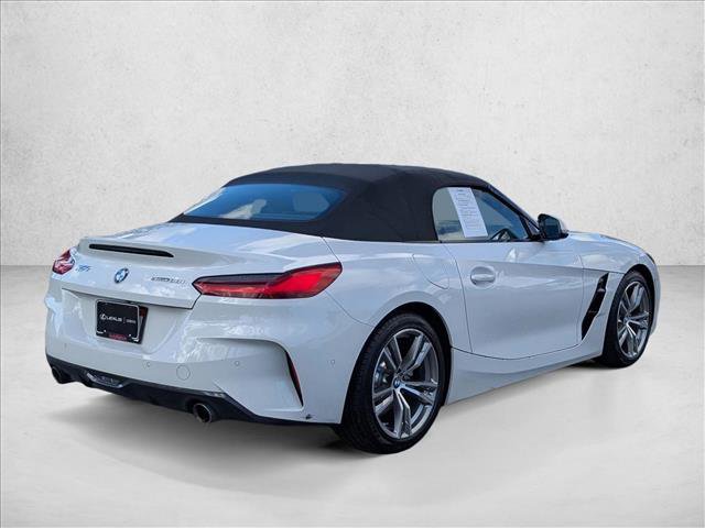 Used 2025 BMW Z4 sDrive30i w/ Premium Package image 5