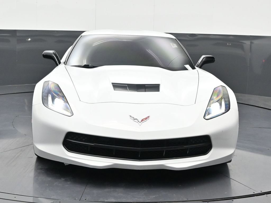 Used 2015 Chevrolet Corvette Stingray Coupe image 9