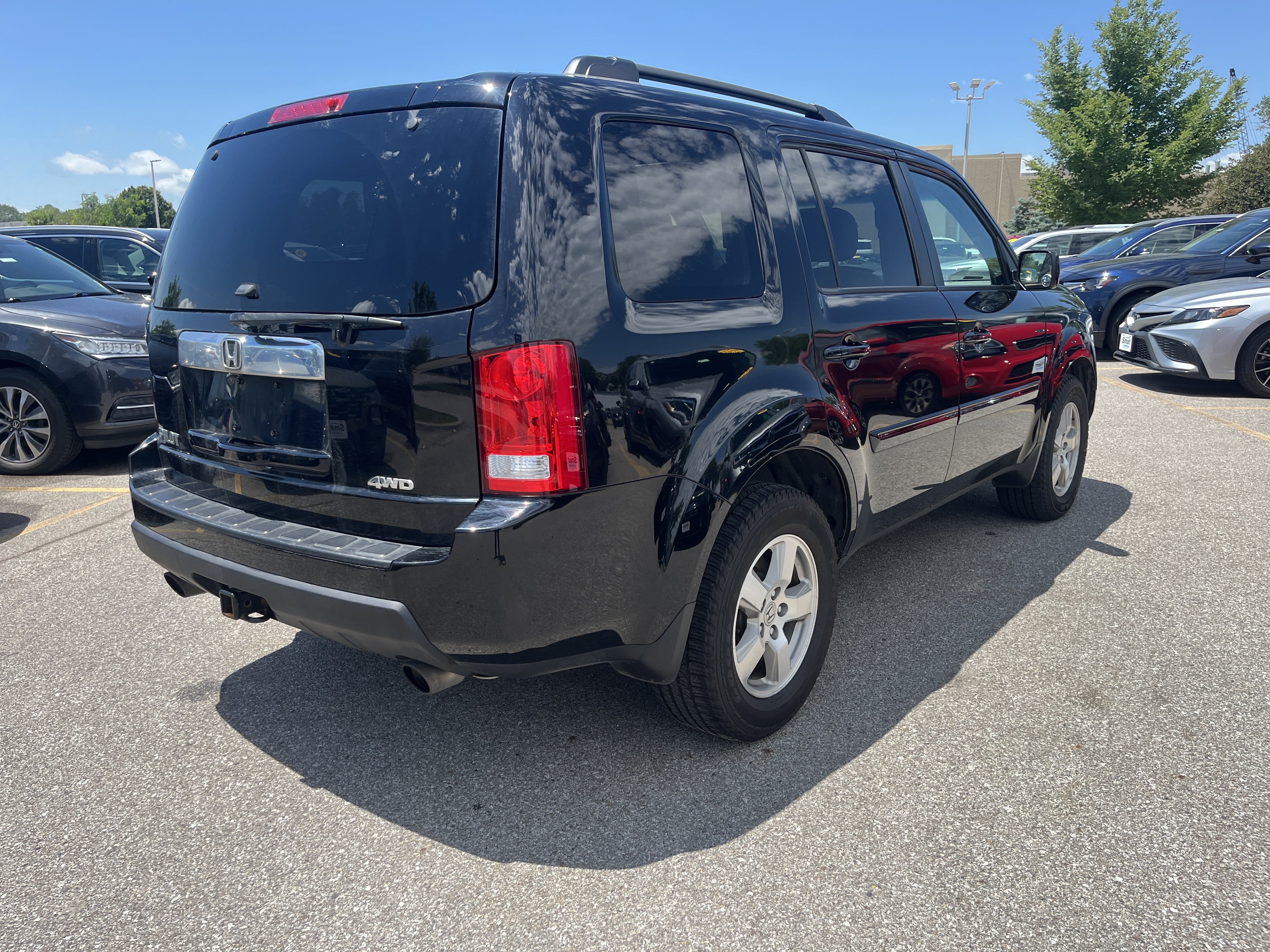 Used 2011 Honda Pilot EX-L image 5