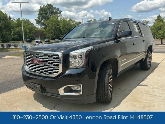 Used 2018 GMC Yukon XL Denali w/ Denali Ultimate Package AWD/4WD image 8
