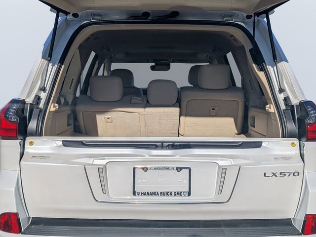 Used 2018 Lexus LX 570 4WD image 11