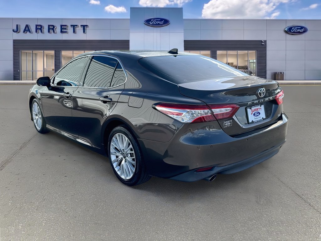Used 2019 Toyota Camry XLE w/ Driver Assist Package FWD image 5