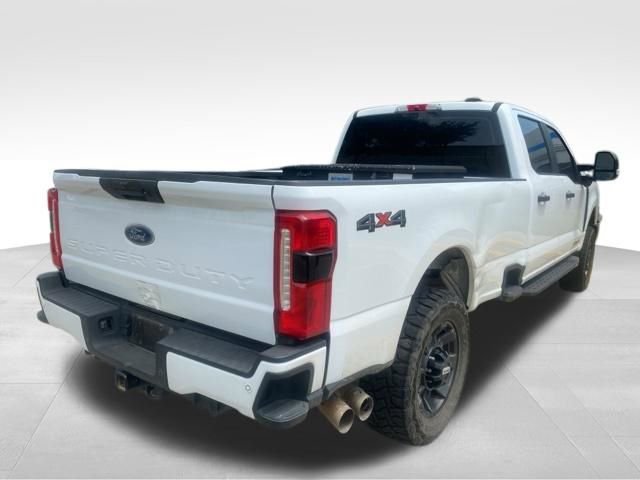 Used 2023 Ford F250 XL w/ STX Appearance Package AWD/4WD image 7