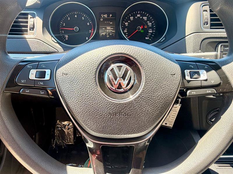Used 2017 Volkswagen Jetta S w/ Jetta S Cold Weather Package FWD image 12