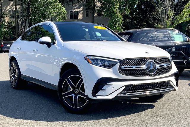 Certified 2025 Mercedes-Benz GLC 300 4MATIC w/ AMG Line image 1
