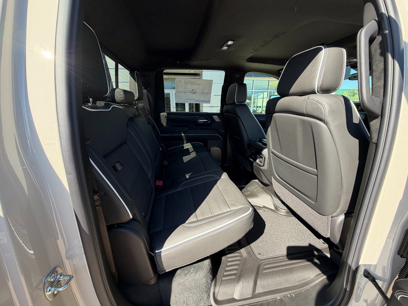 New 2026 GMC Sierra 2500 AT4X w/ LPO, Black Badging Package image 38