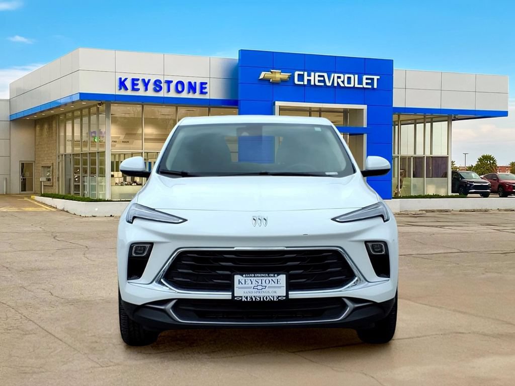Used 2025 Buick Encore GX Preferred FWD image 2