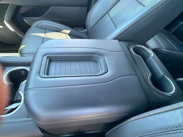 Used 2022 Chevrolet Suburban High Country AWD/4WD image 20