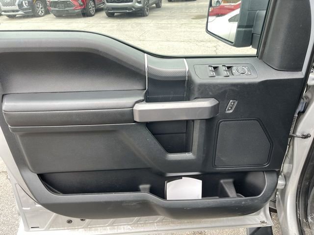 Used 2019 Ford F150 XLT w/ Equipment Group 302A Luxury image 4