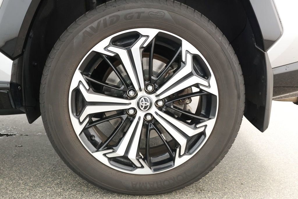 Used 2022 Toyota RAV4 XSE image 7