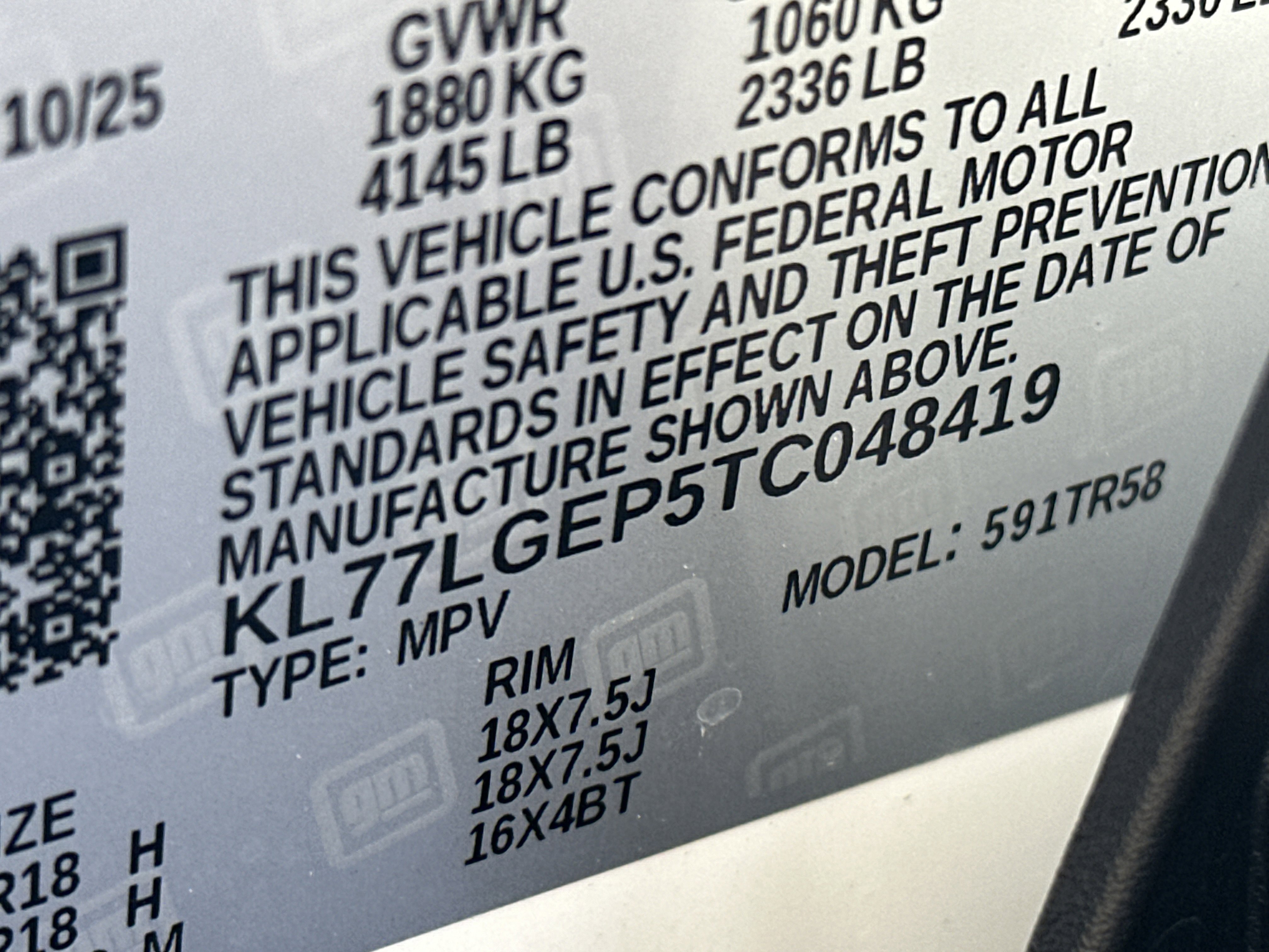 New 2026 Chevrolet Trax RS w/ Driver Confidence Package FWD image 32