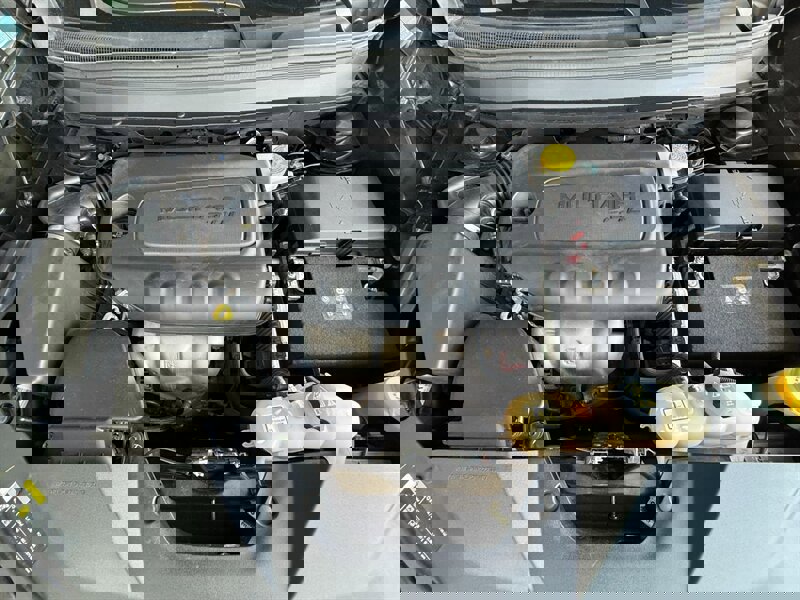 Used 2019 Jeep Cherokee Latitude Plus FWD image 36