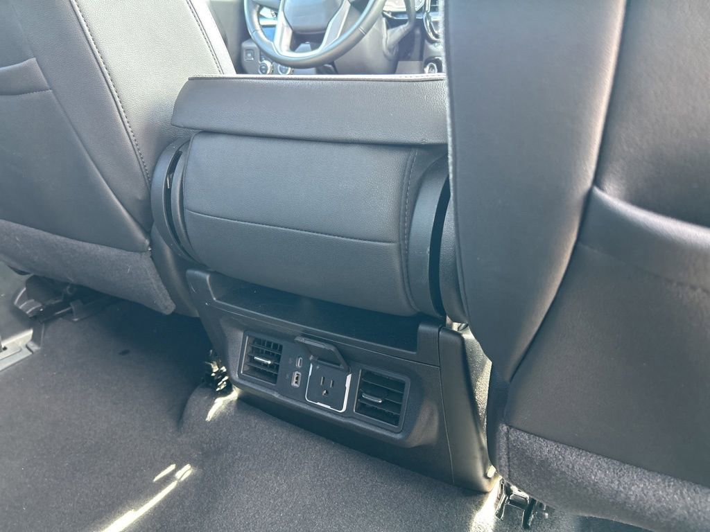 Used 2025 GMC Sierra 1500 SLT image 42