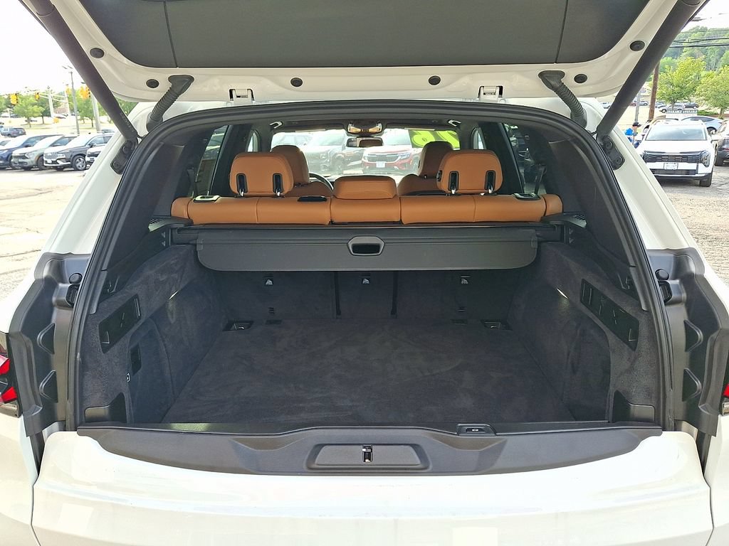 Used 2026 BMW X5 xDrive40i AWD/4WD image 34