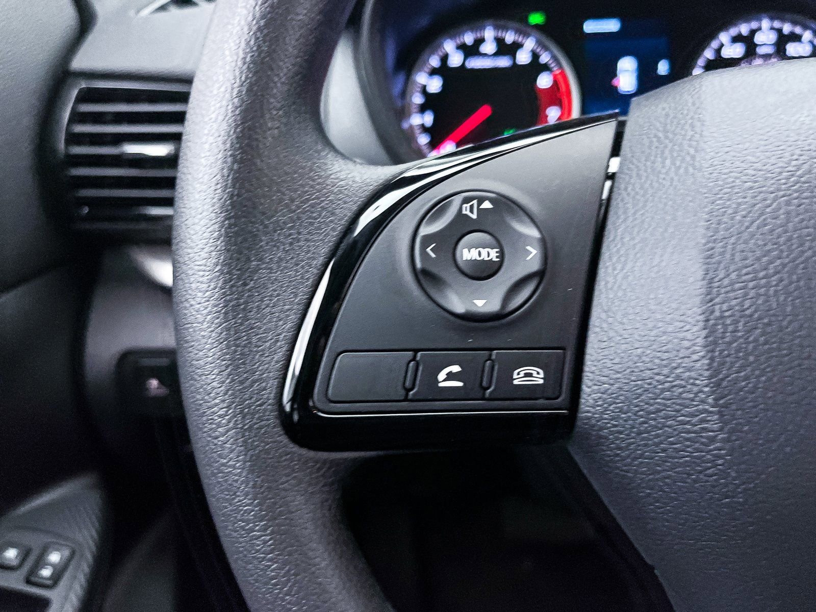 New 2025 Mitsubishi Eclipse Cross ES image 20