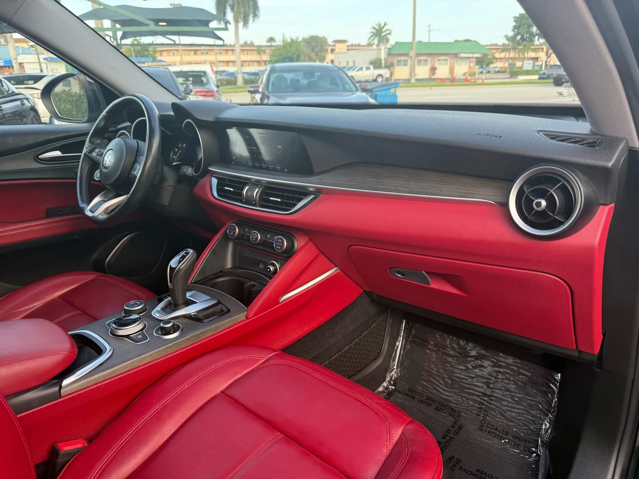 Used 2021 Alfa Romeo Stelvio Ti w/ Active Assist 2 Package TI image 18