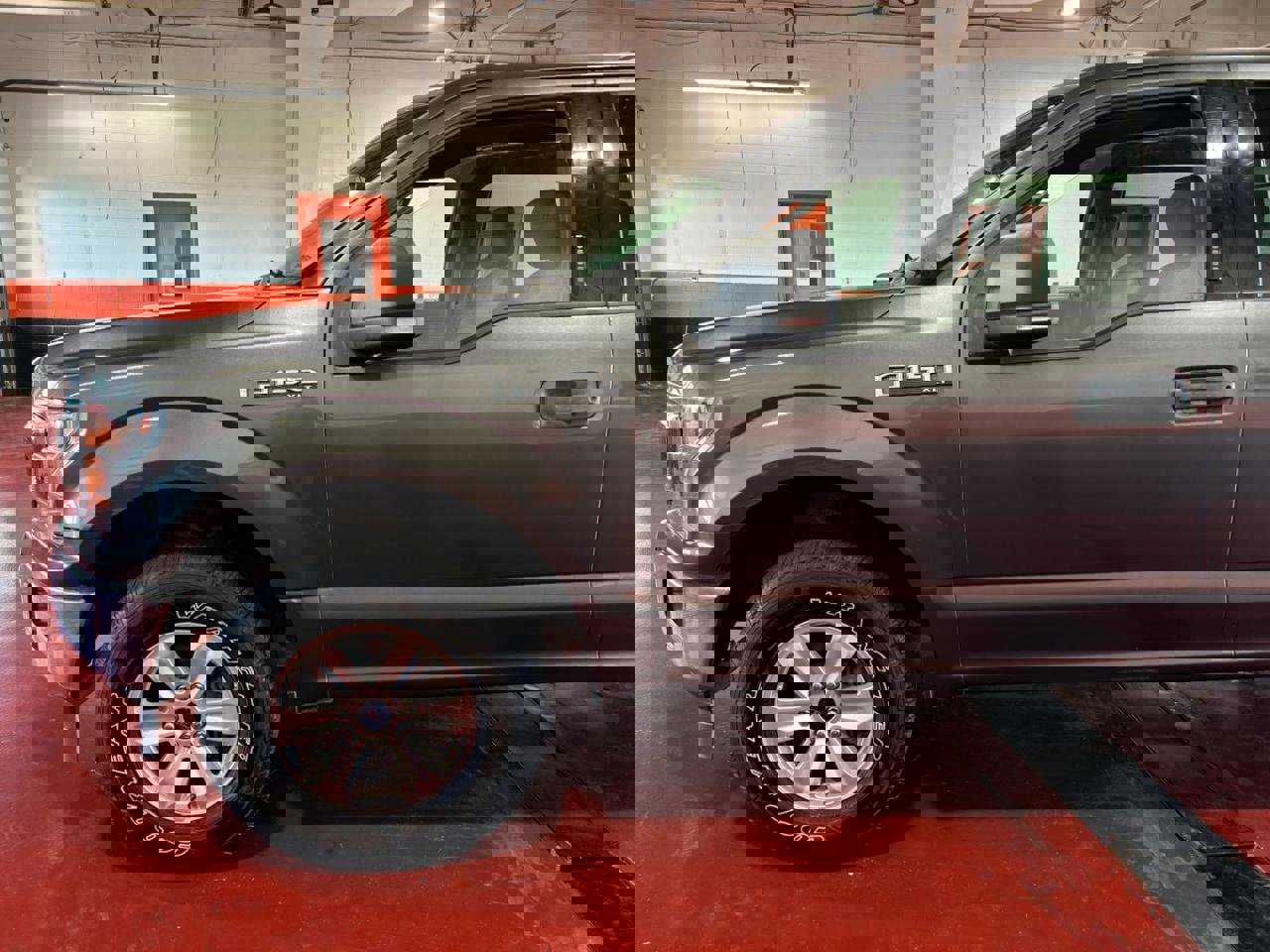 Used 2019 Ford F150 XLT w/ Equipment Group 301A Mid image 11