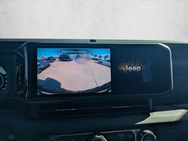 New 2026 Jeep Wrangler Unlimited Rubicon image 12