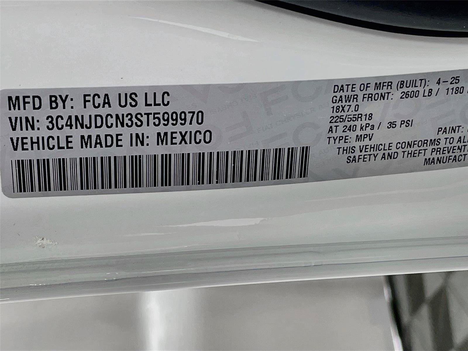 Used 2025 Jeep Compass Limited AWD/4WD image 33