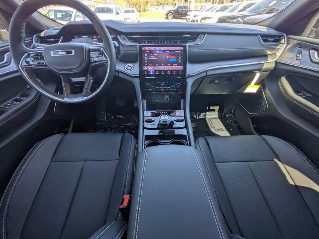 New 2025 Jeep Grand Cherokee L Overland w/ Luxury Tech Group IV image 13