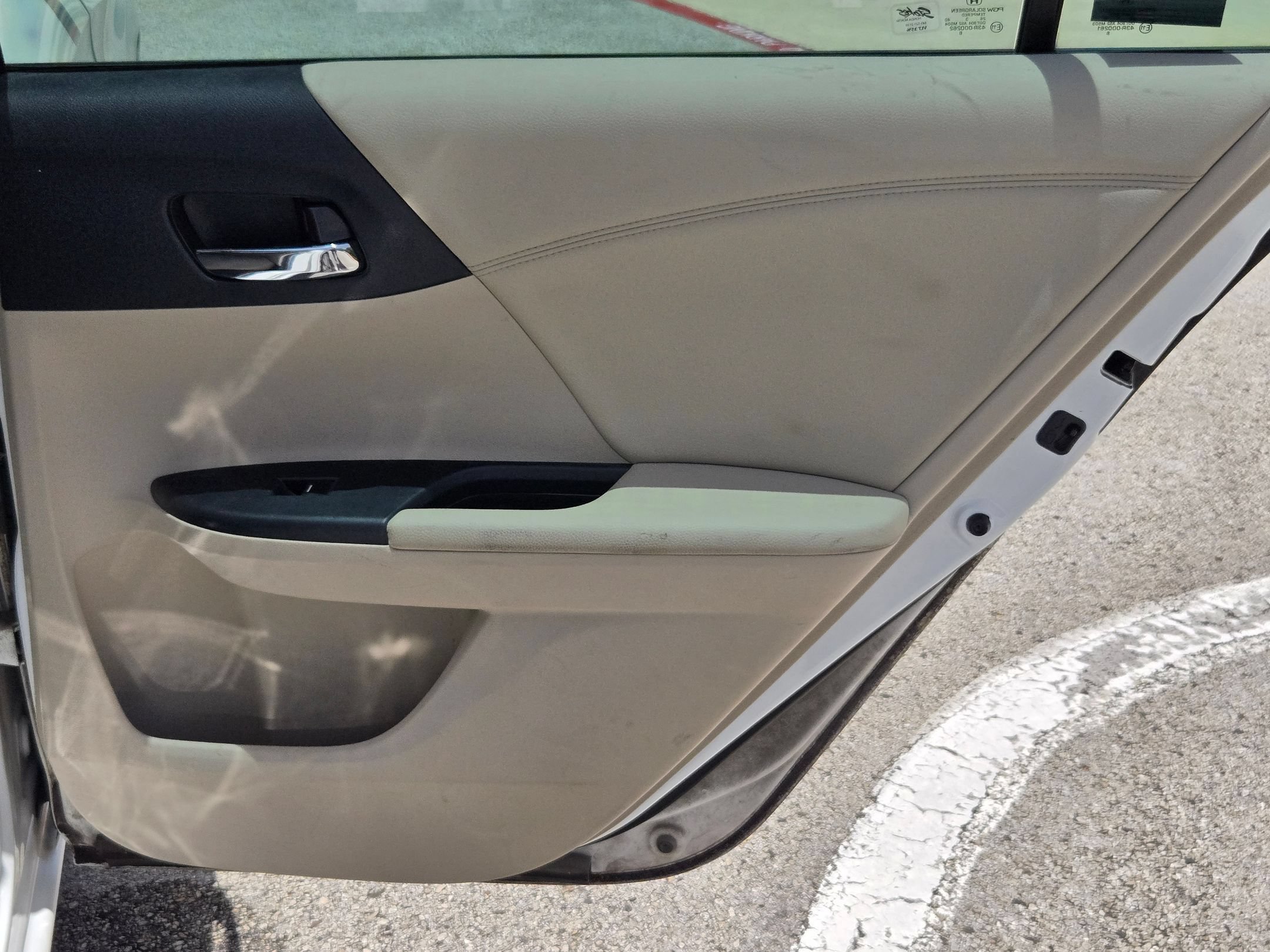 Used 2014 Honda Accord EX-L image 26