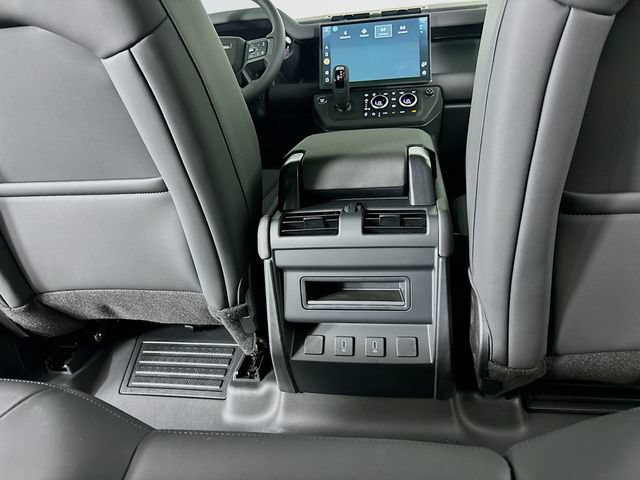 New 2026 Land Rover Defender 110 S AWD/4WD image 24